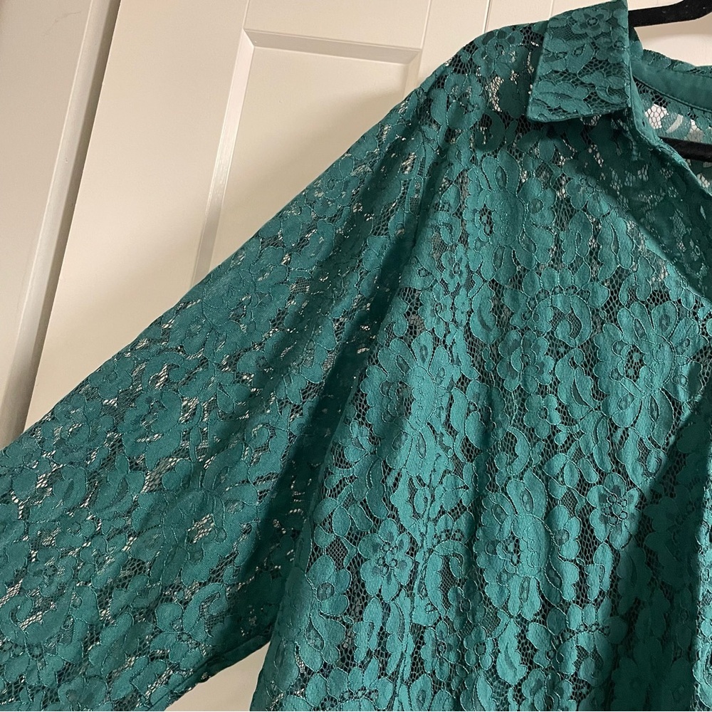 Torrid Madison Lace Button Down Blouse Shirt Green Plus Size 4 4X - Picture 6 of 9